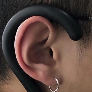 一女多夫好涨四根3H视频
